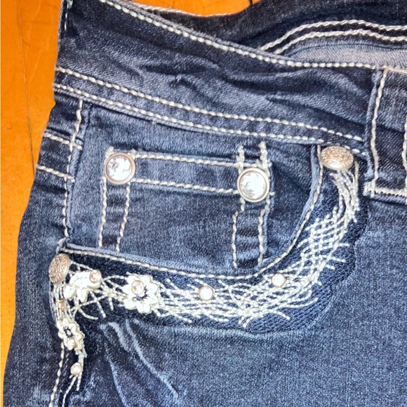 Gorgeous cross pocket detail jeans - Picture 8 of 10